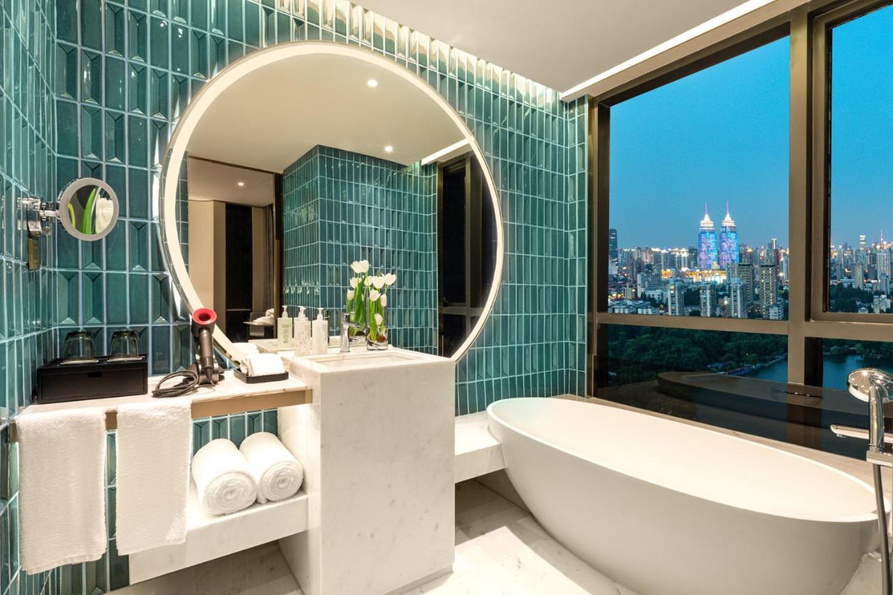 Premium Twin Room with Lounge Access
