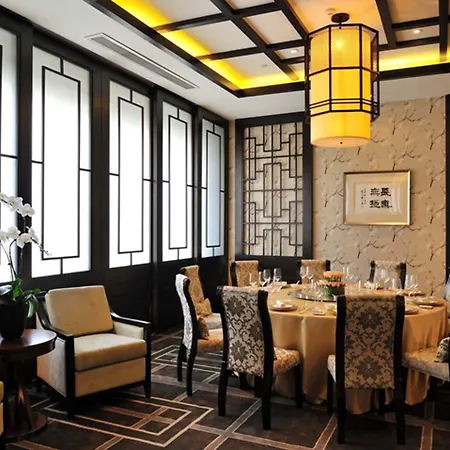 Hualuxe Shanghai Changfeng Park By Ihg-3